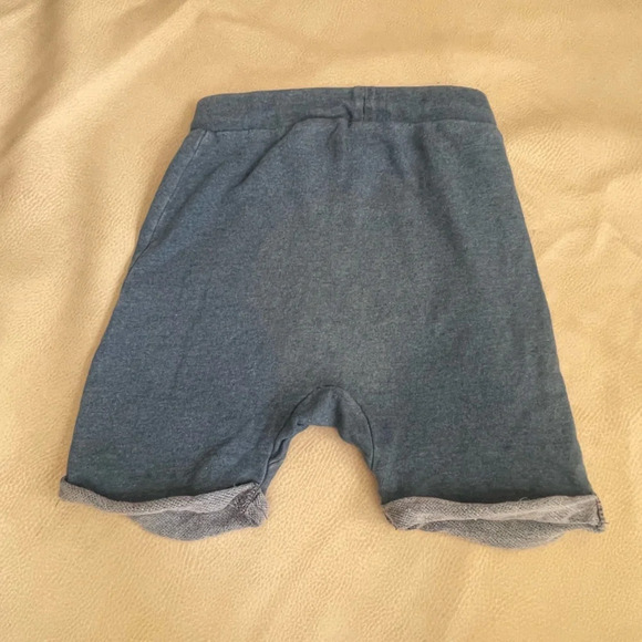 Baby boy bundle swim trunk, rash guard and shorts - Picture 9 of 10